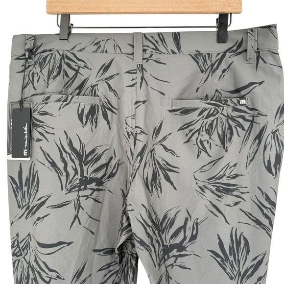 Travis Mathew Golf Shorts Size 36 You Won’t Grey Pinstripe Leaves Performance - Picture 12 of 13